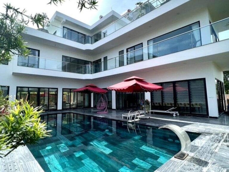 LAMM VILLAS