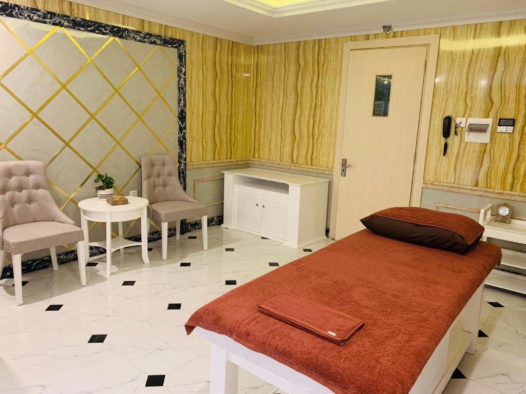 Central Luxury Hạ Long