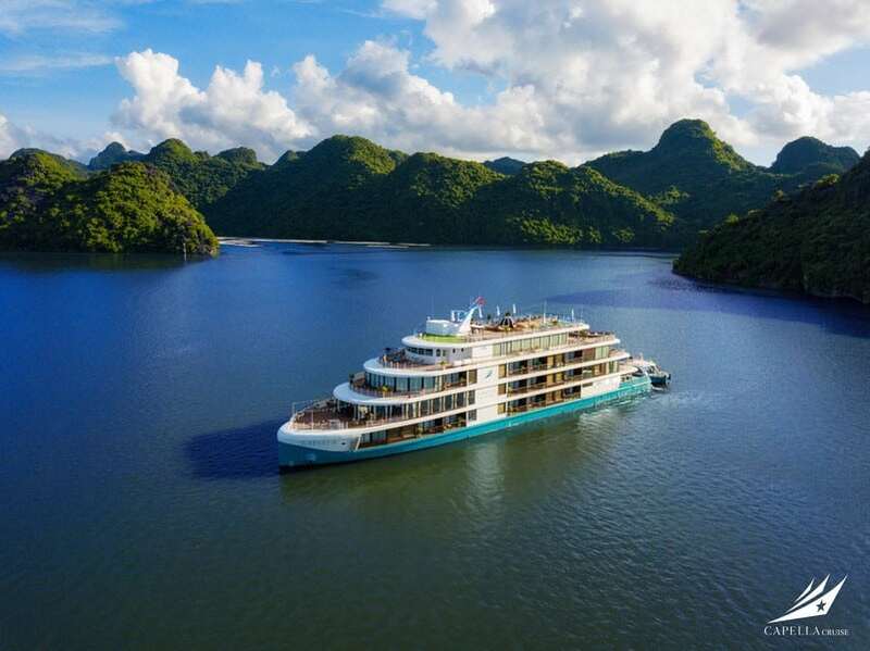 Du thuyền Halong Capella