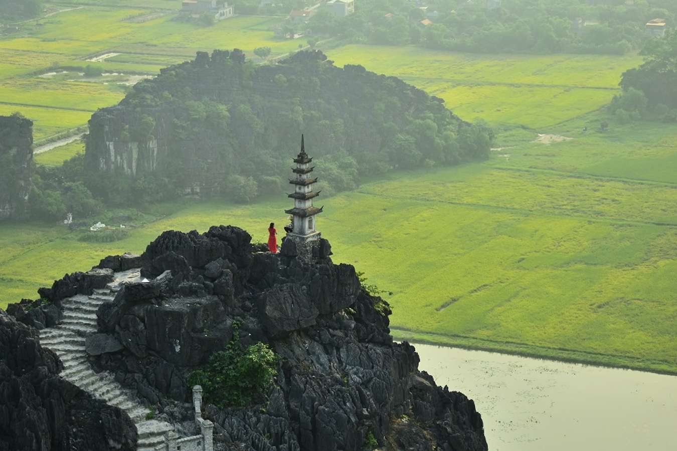 Khách sạn Hoa Lư Ninh Bình