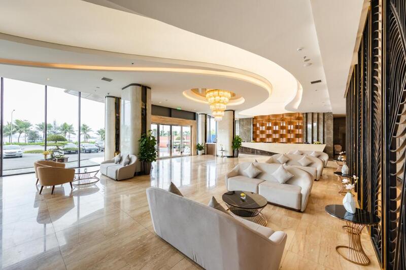 Mường Thanh Grand Bãi Cháy