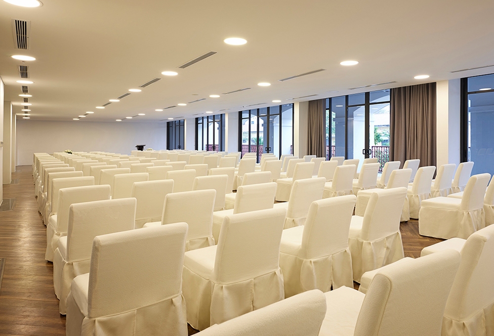 Senna Hue Hotel