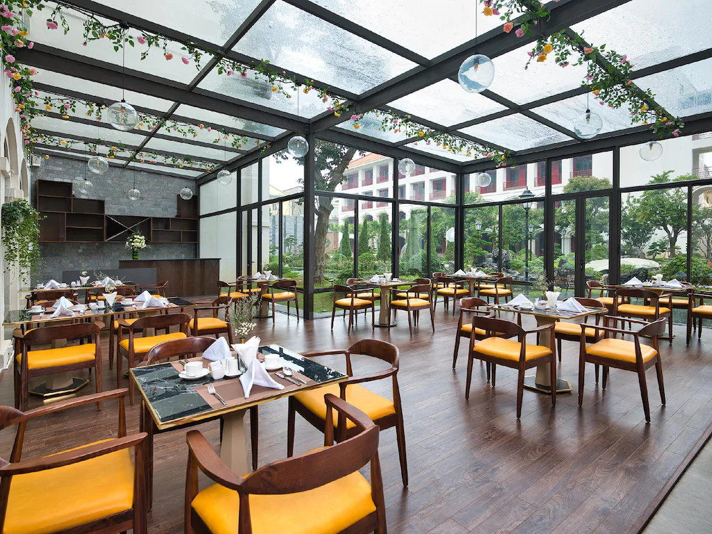 Senna Hue Hotel