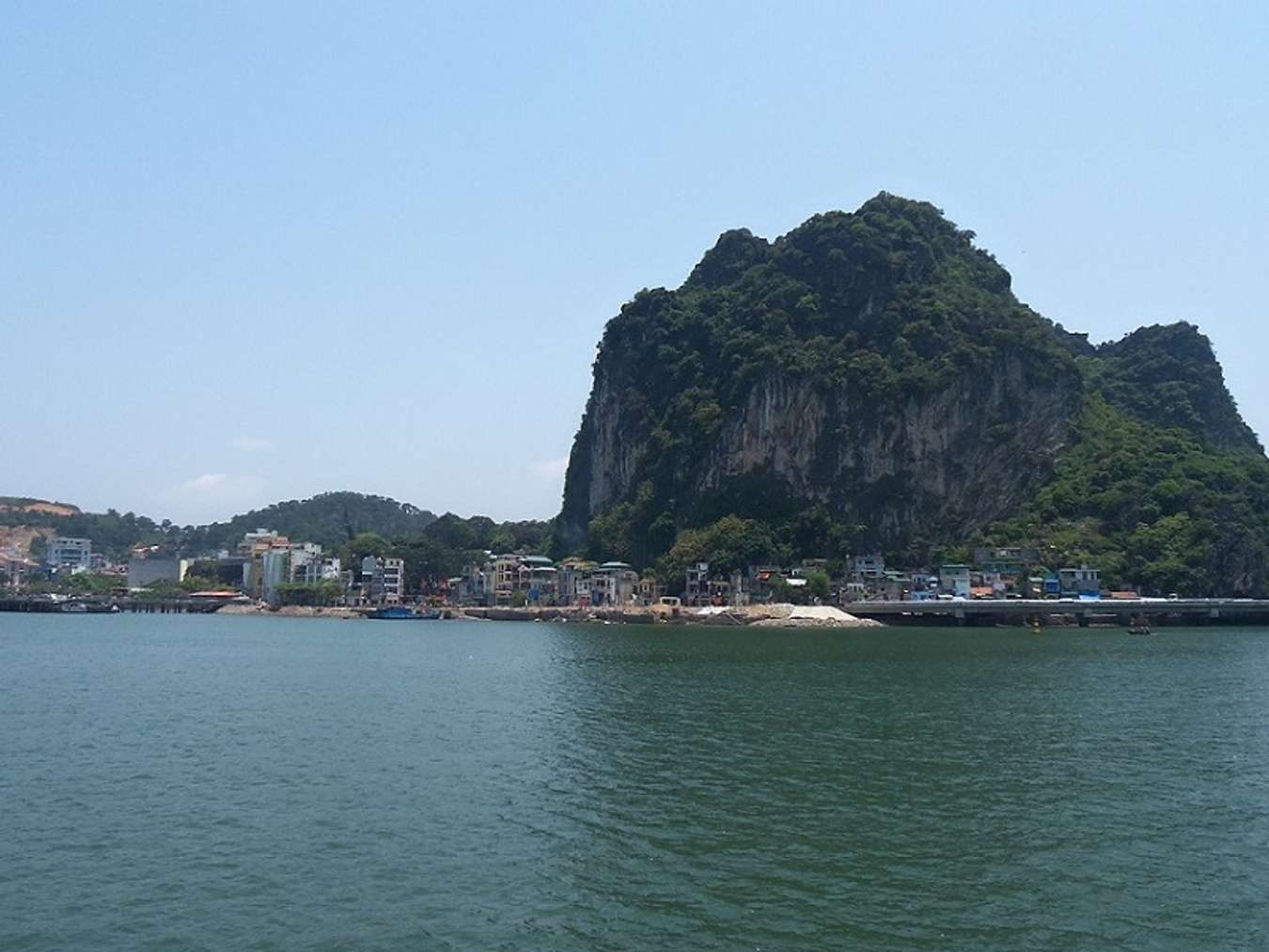 WYNDHAM LEGEND HẠ LONG