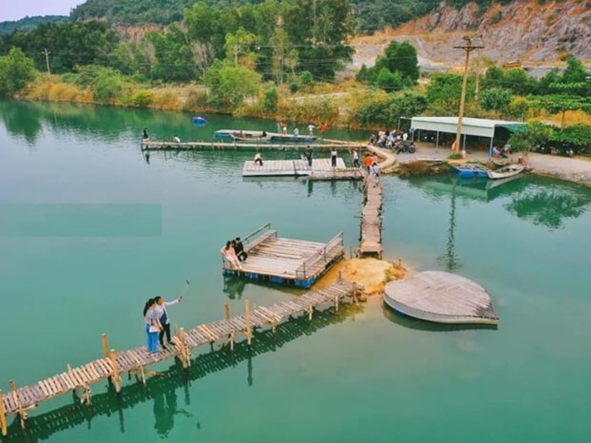 Hồ Đá Xanh địa chỉ checkin đẹp taị Vũng Tàu