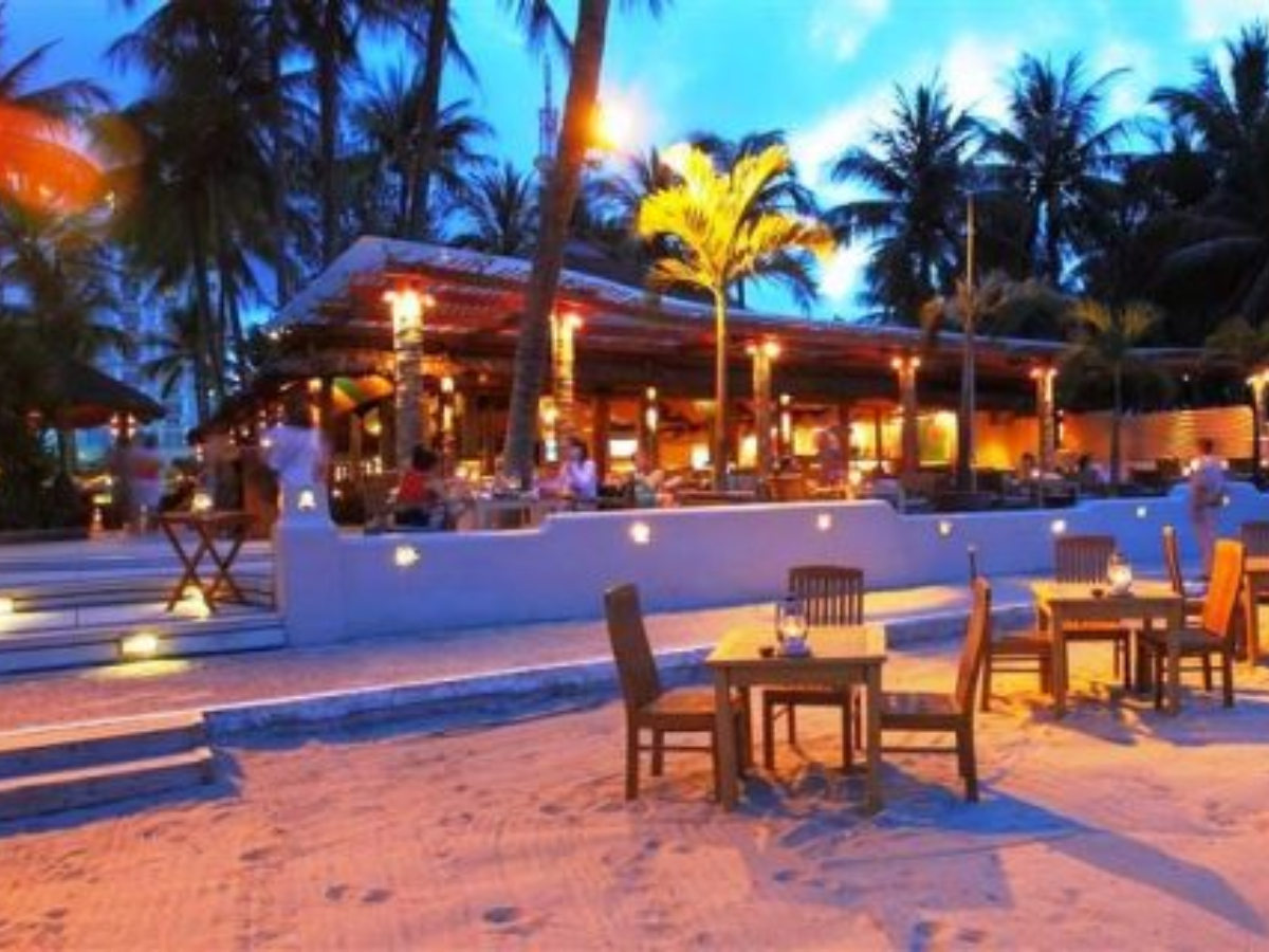 Sailing club - Top quán Bar nổi tiếng ở Cam Ranh