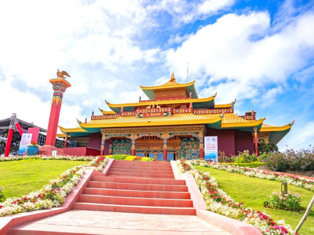 Chùa Linh Phước - địa điểm du lịch tâm linh Đà Lạt