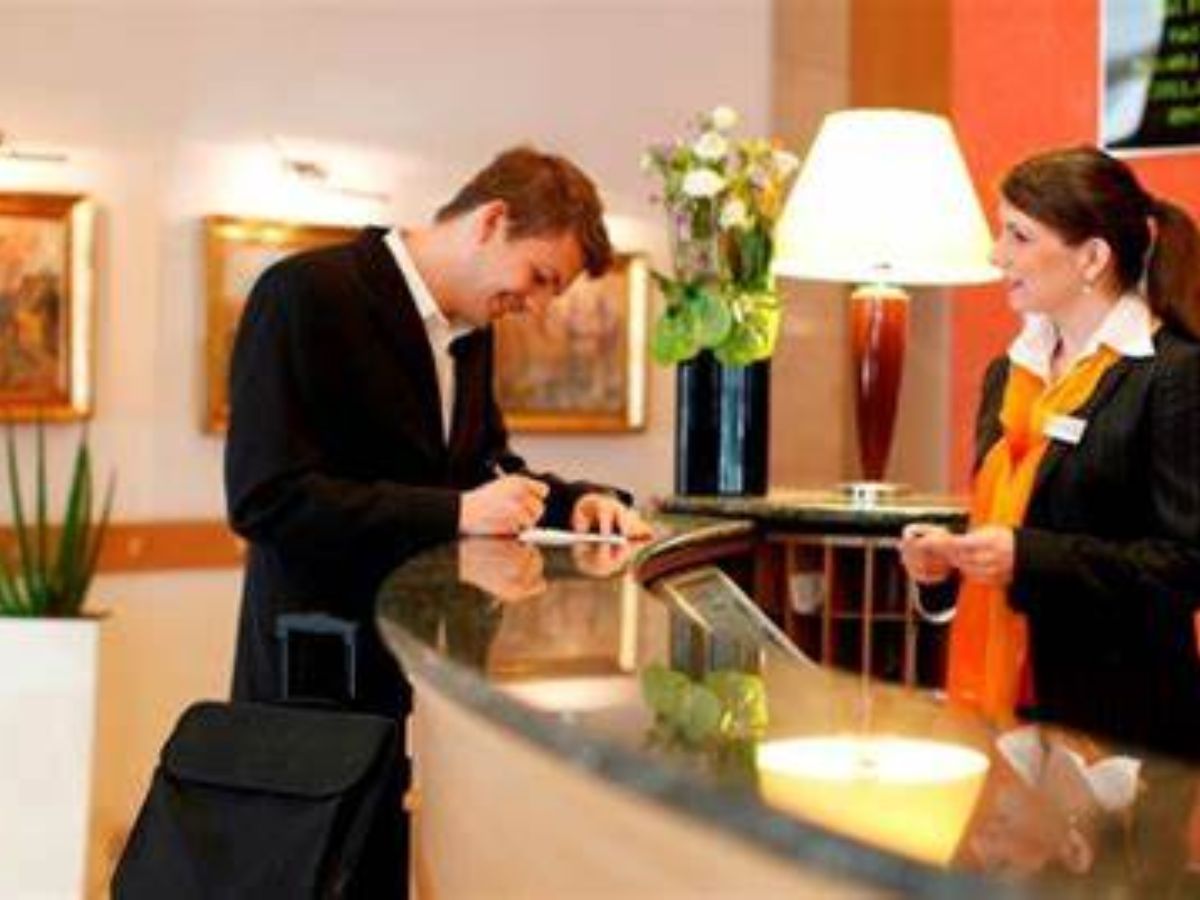 Đặt phòng khách sạn
