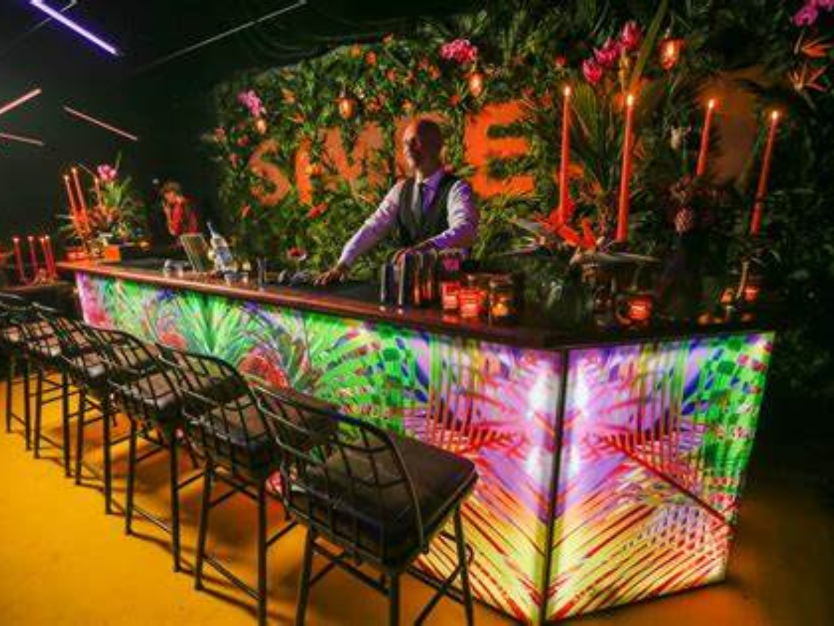 Jungle Book Bar -Top quán bar nổi tiếng Cam Ranh
