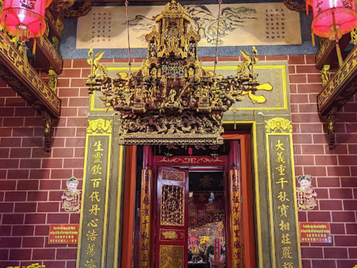 Chùa Ông