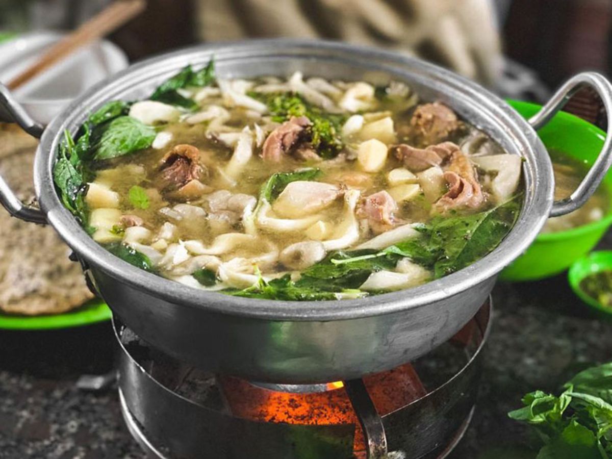 Các món lẩu - món ăn nổi tiếng Đà Lạt