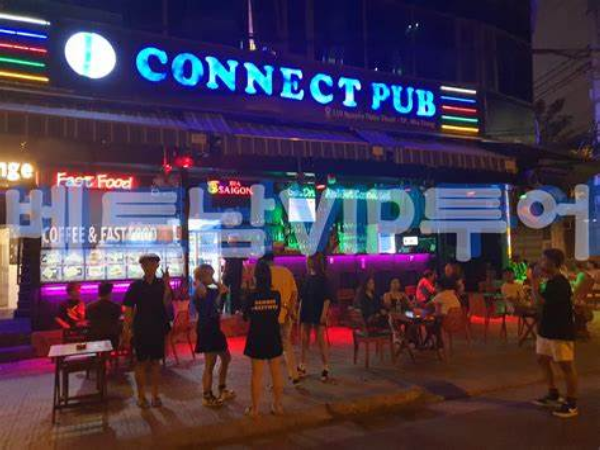 Connect Pub-Top quán bar nổi tiếng Cam Ranh