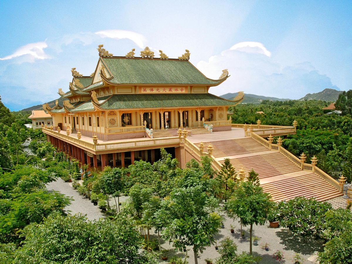 Chùa Niết Bàn Tịnh Xá - Địa điểm du lịch tâm linh Vũng Tàu