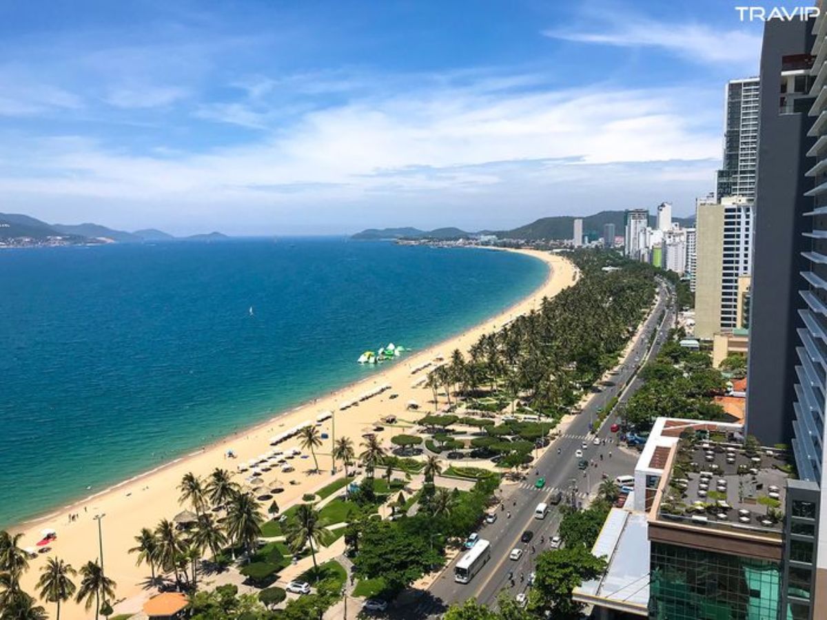 Bãi biển trung tâm Nha Trang-bãi biển Nha Trang đẹp nhất