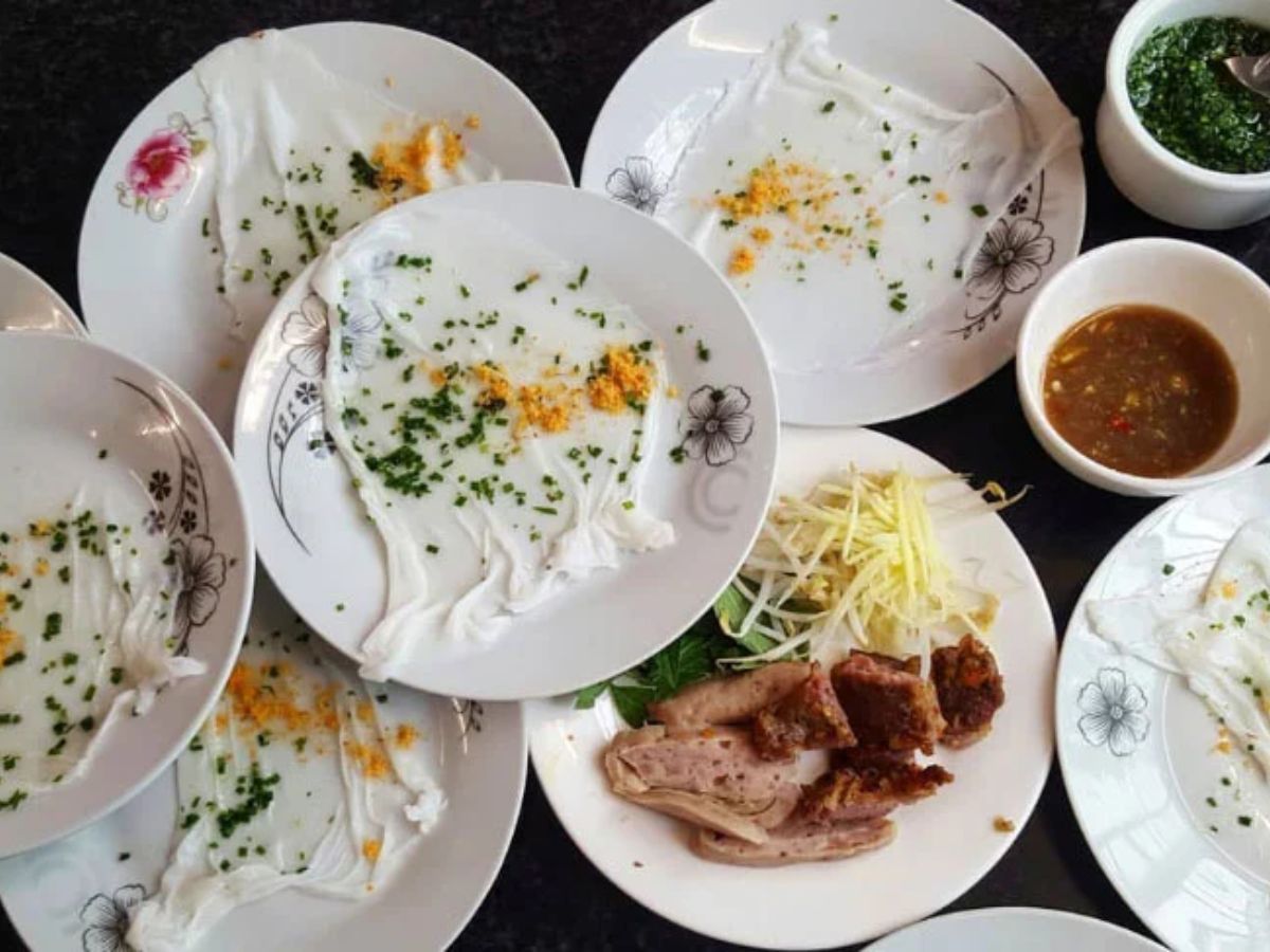 Bánh ướt Diên Khánh-món ăn ngon Nha Trang
