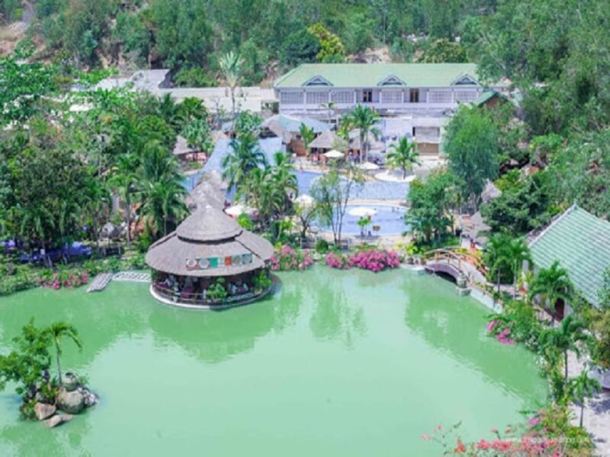Suối khoáng nóng Tháp Bà-du lịch Nha Trang-phượt từ A – Z