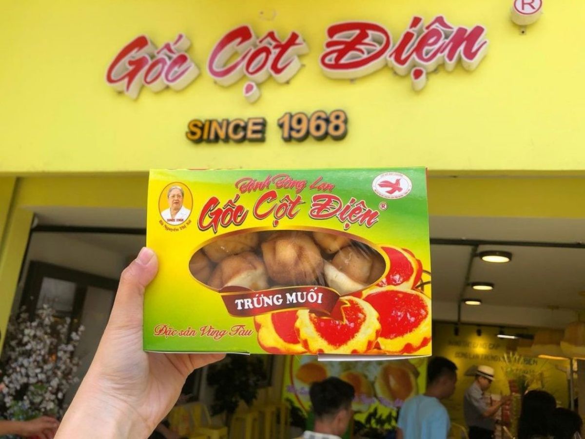Bông lan trứng muối Gốc Cột Điện